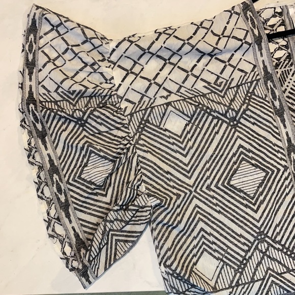 Patterned Cover Up - Picture 3 of 3